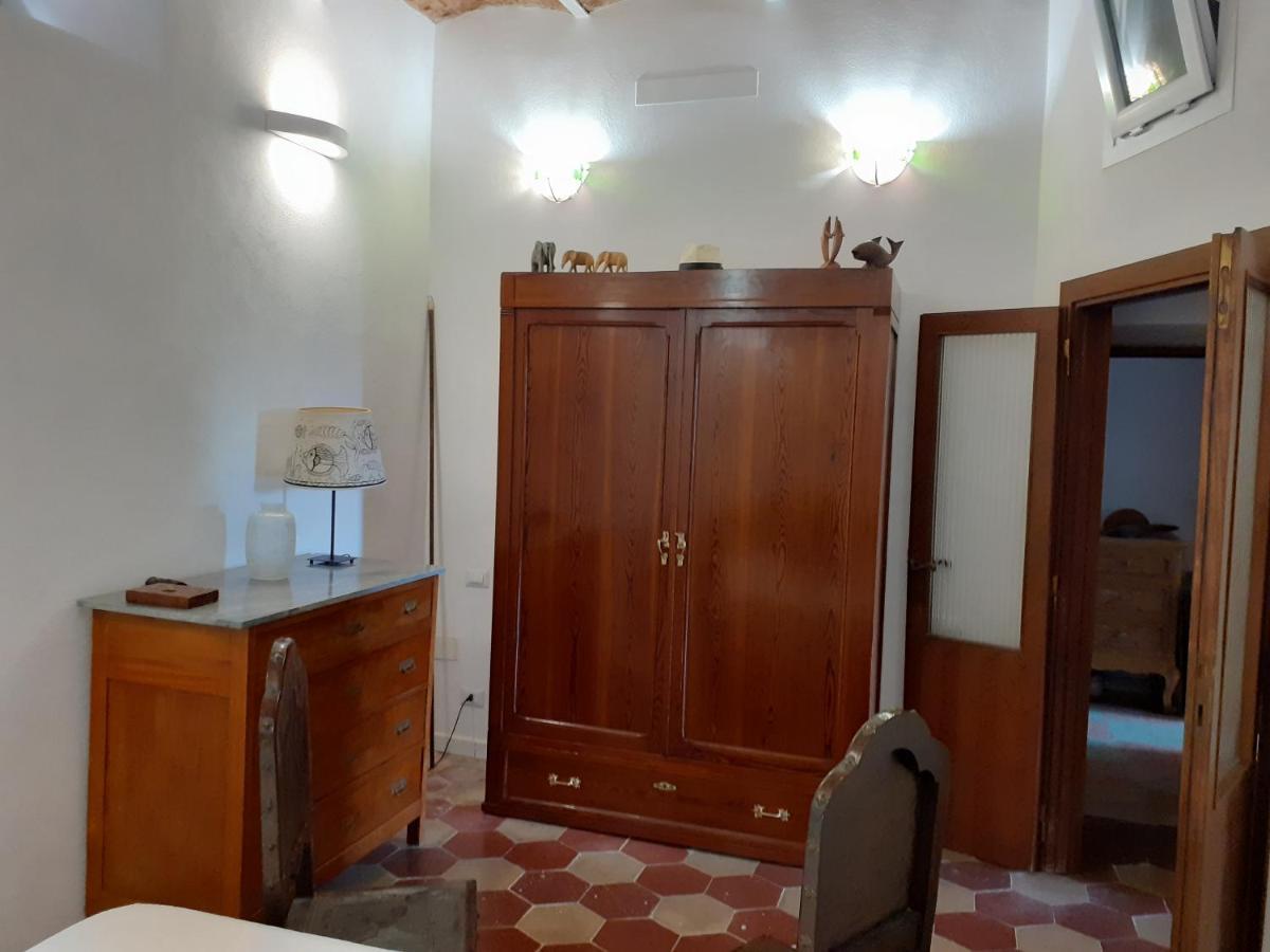 Appartamento Pilarella sotto casa trilocale vistamare al centro storico Porto Santo Stefano  Esterno foto