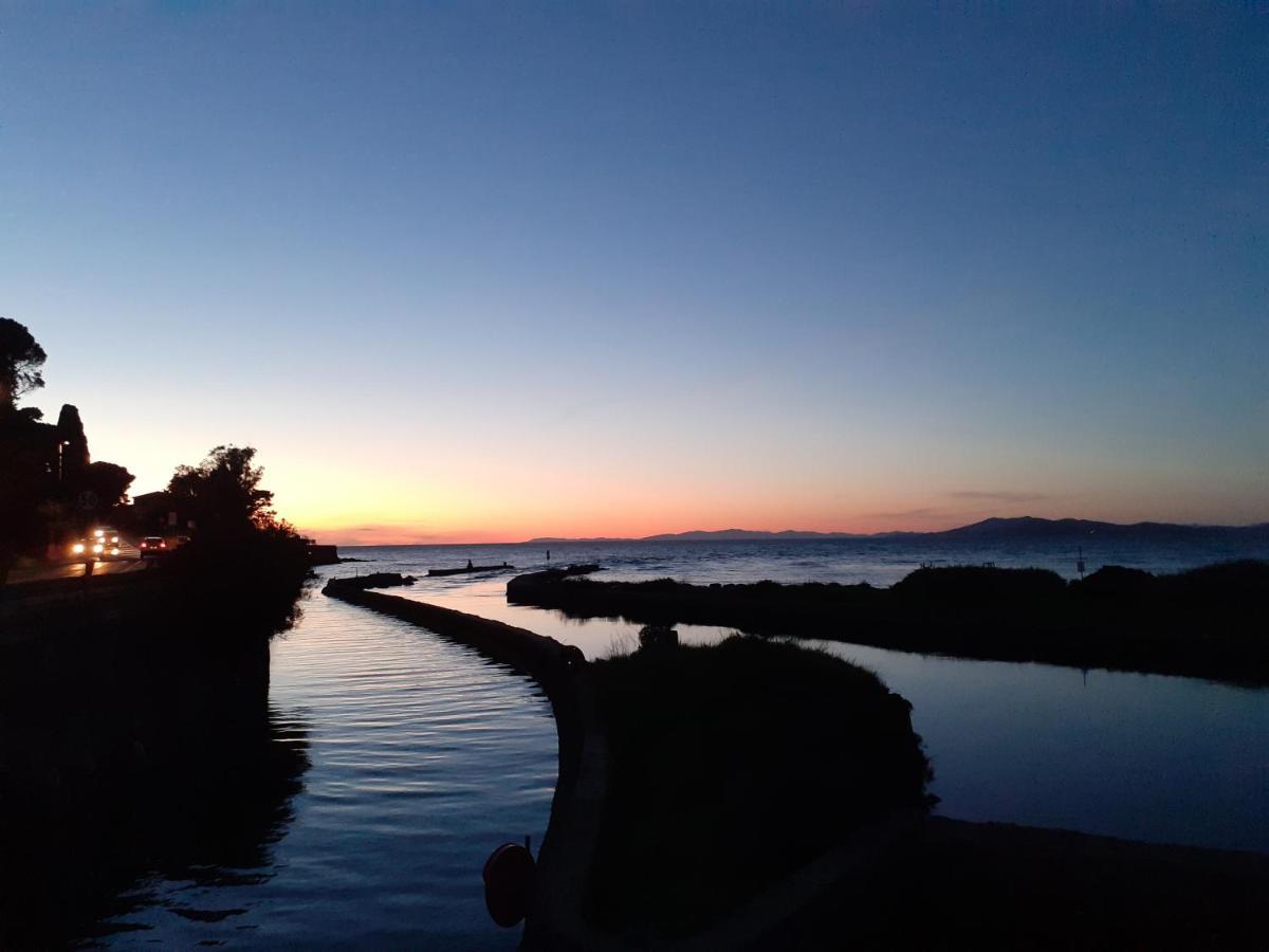 Appartamento Pilarella sotto casa trilocale vistamare al centro storico Porto Santo Stefano  Esterno foto