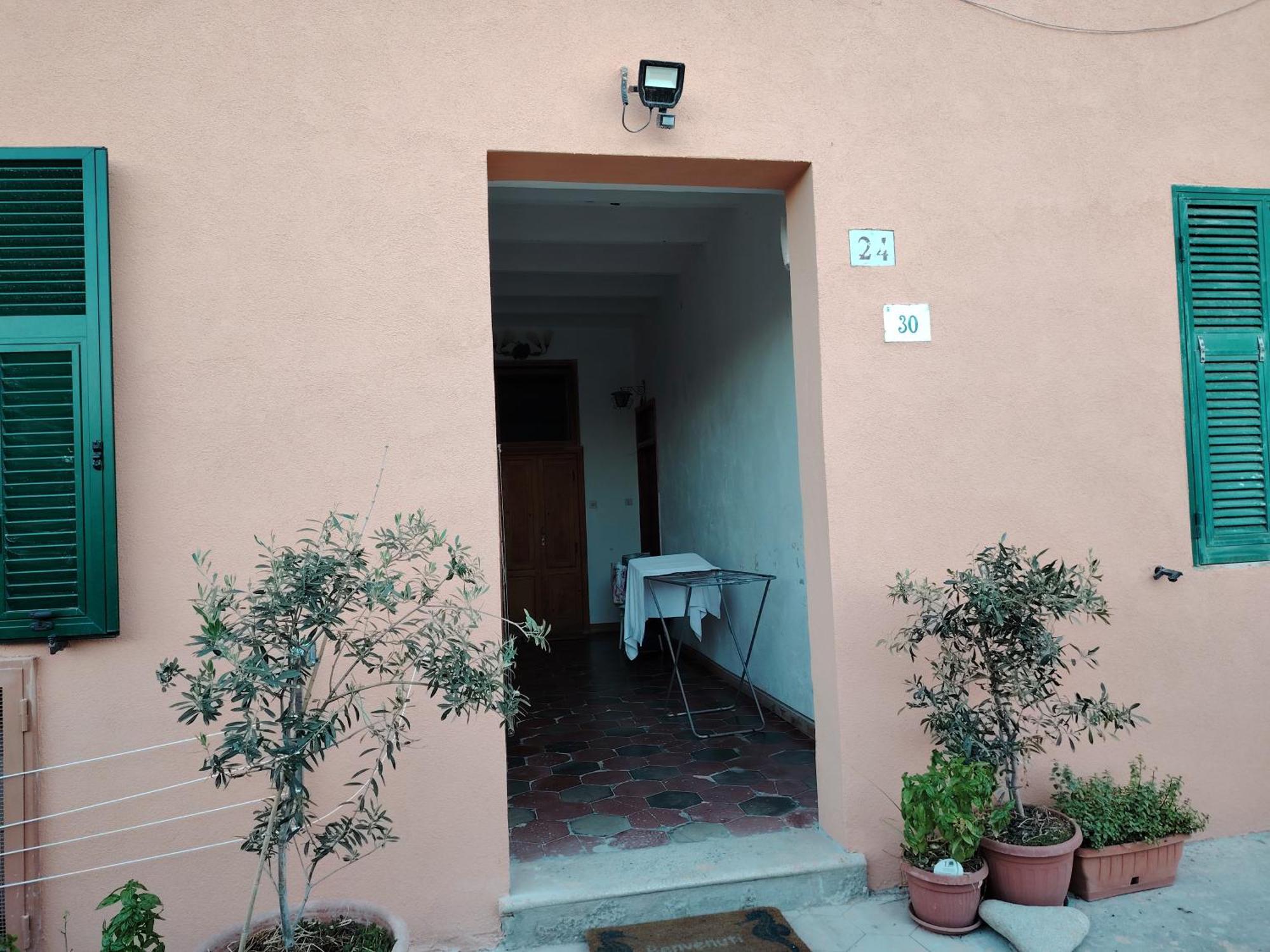 Appartamento Pilarella sotto casa trilocale vistamare al centro storico Porto Santo Stefano  Esterno foto