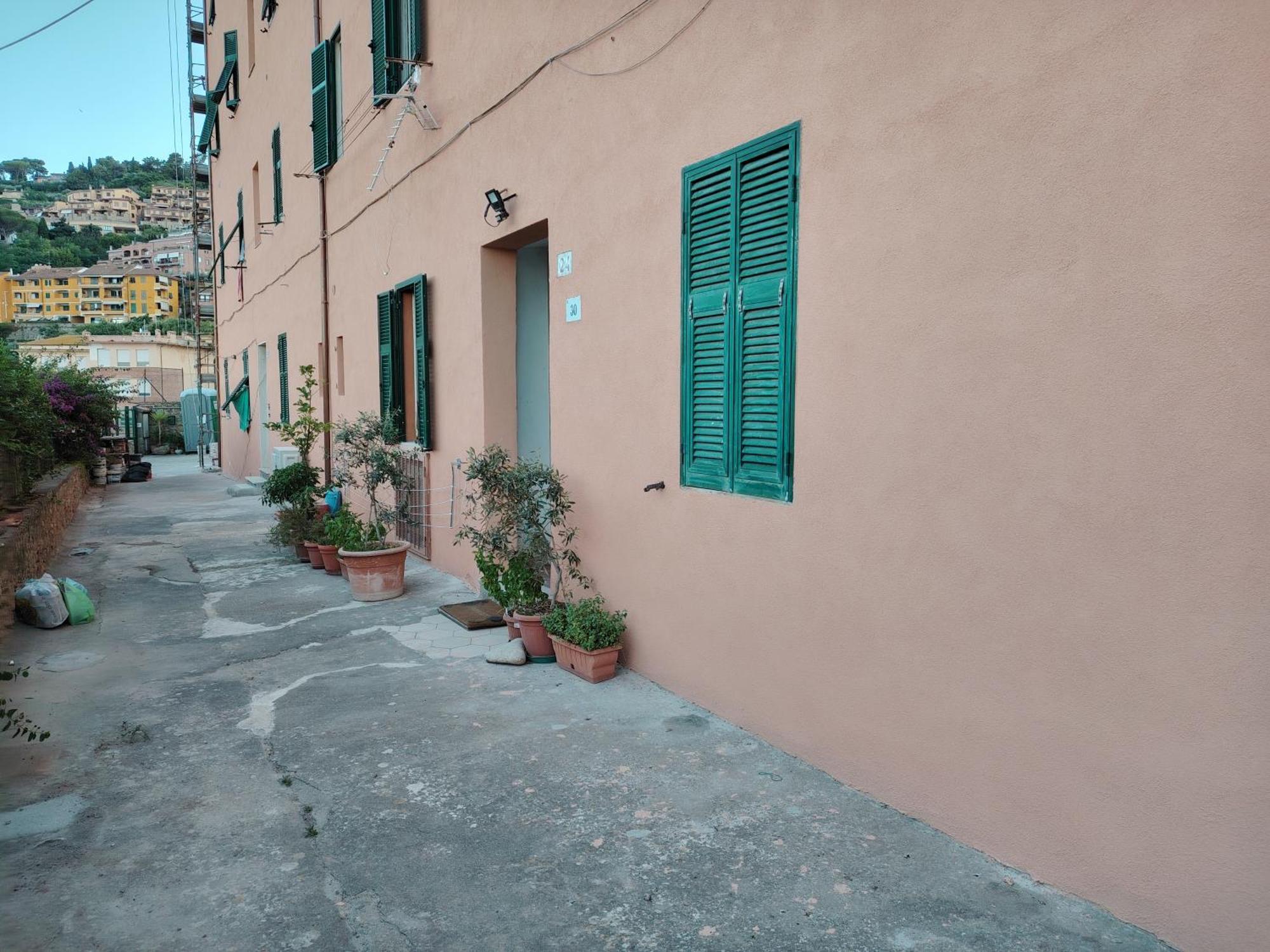 Appartamento Pilarella sotto casa trilocale vistamare al centro storico Porto Santo Stefano  Esterno foto