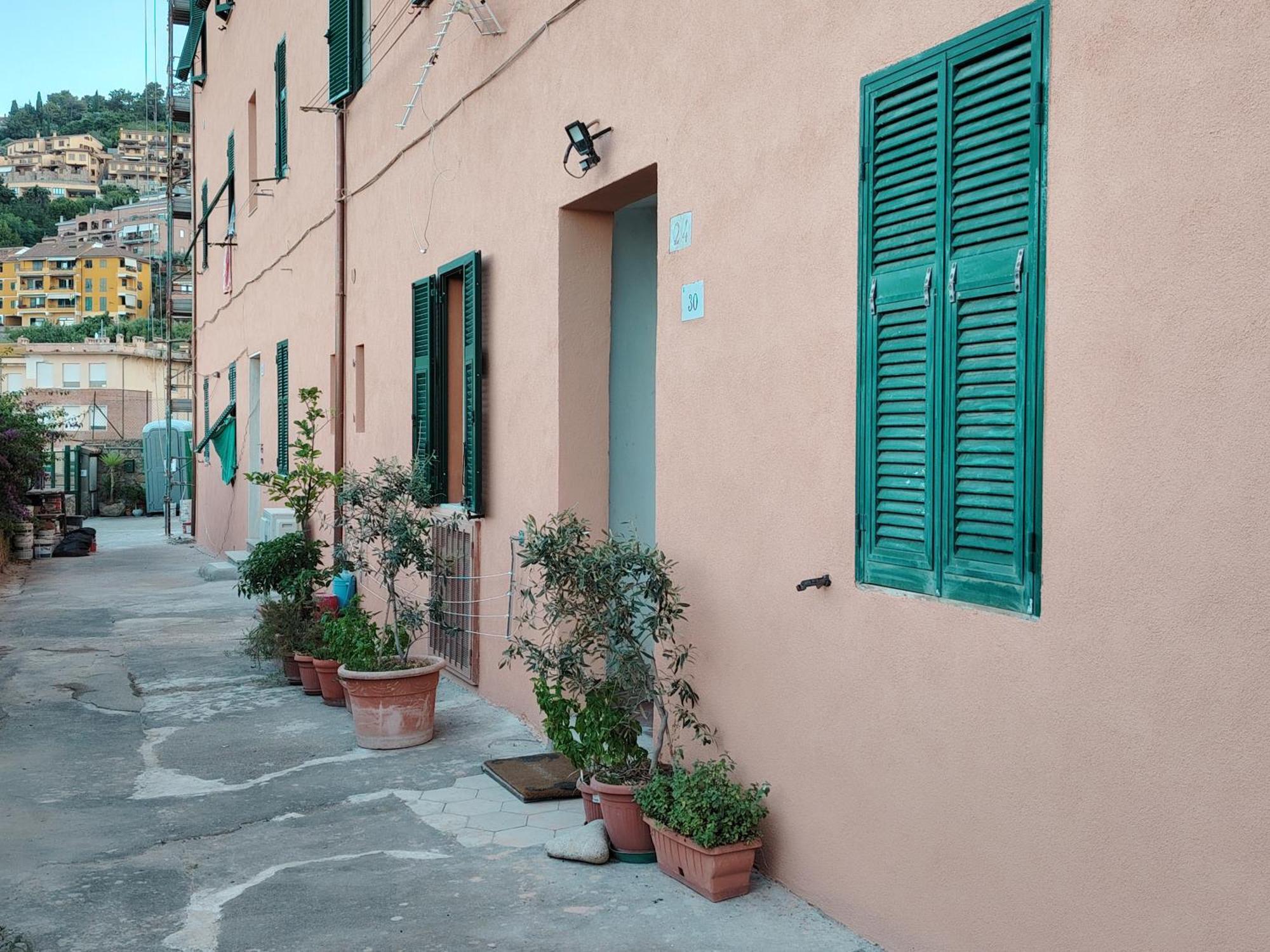Appartamento Pilarella sotto casa trilocale vistamare al centro storico Porto Santo Stefano  Esterno foto